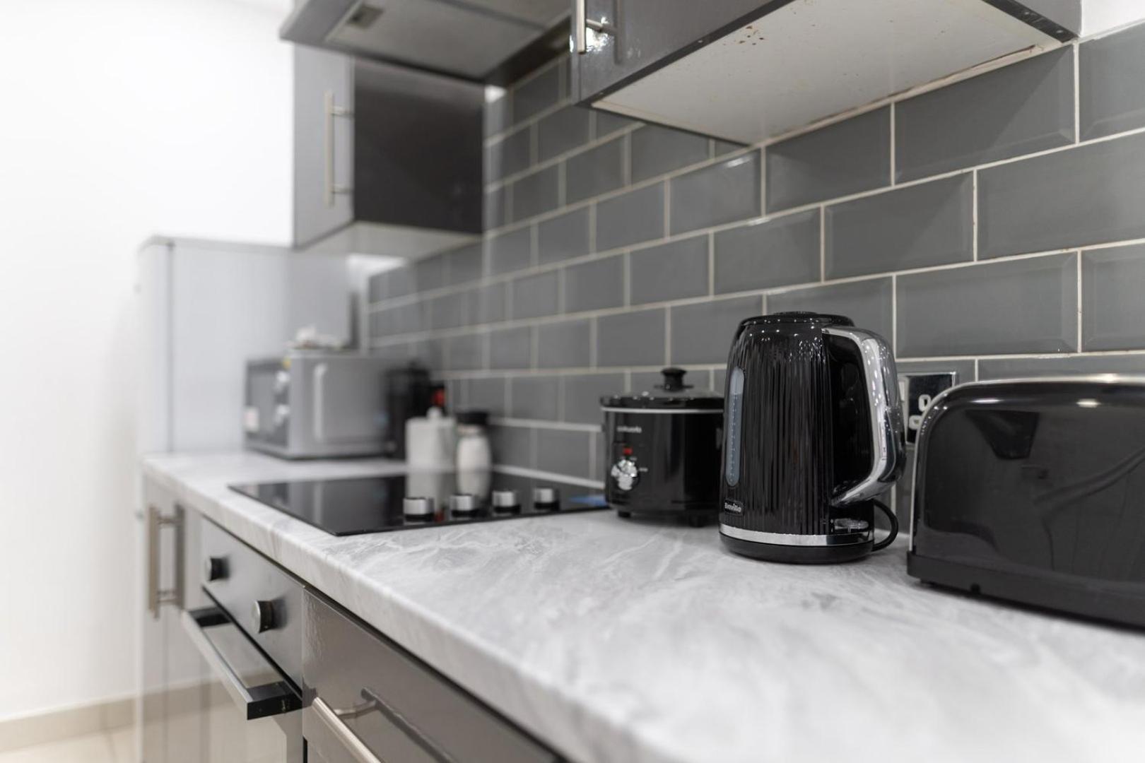 Apartment Wifi | Garden | 2br *