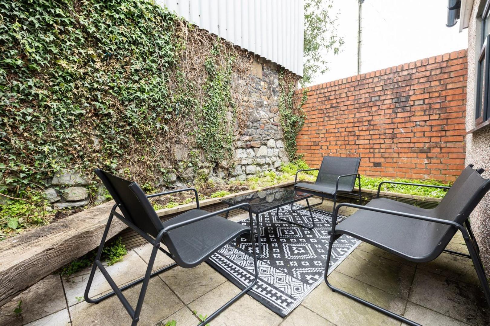 Apartment Wifi | Garden | 2br